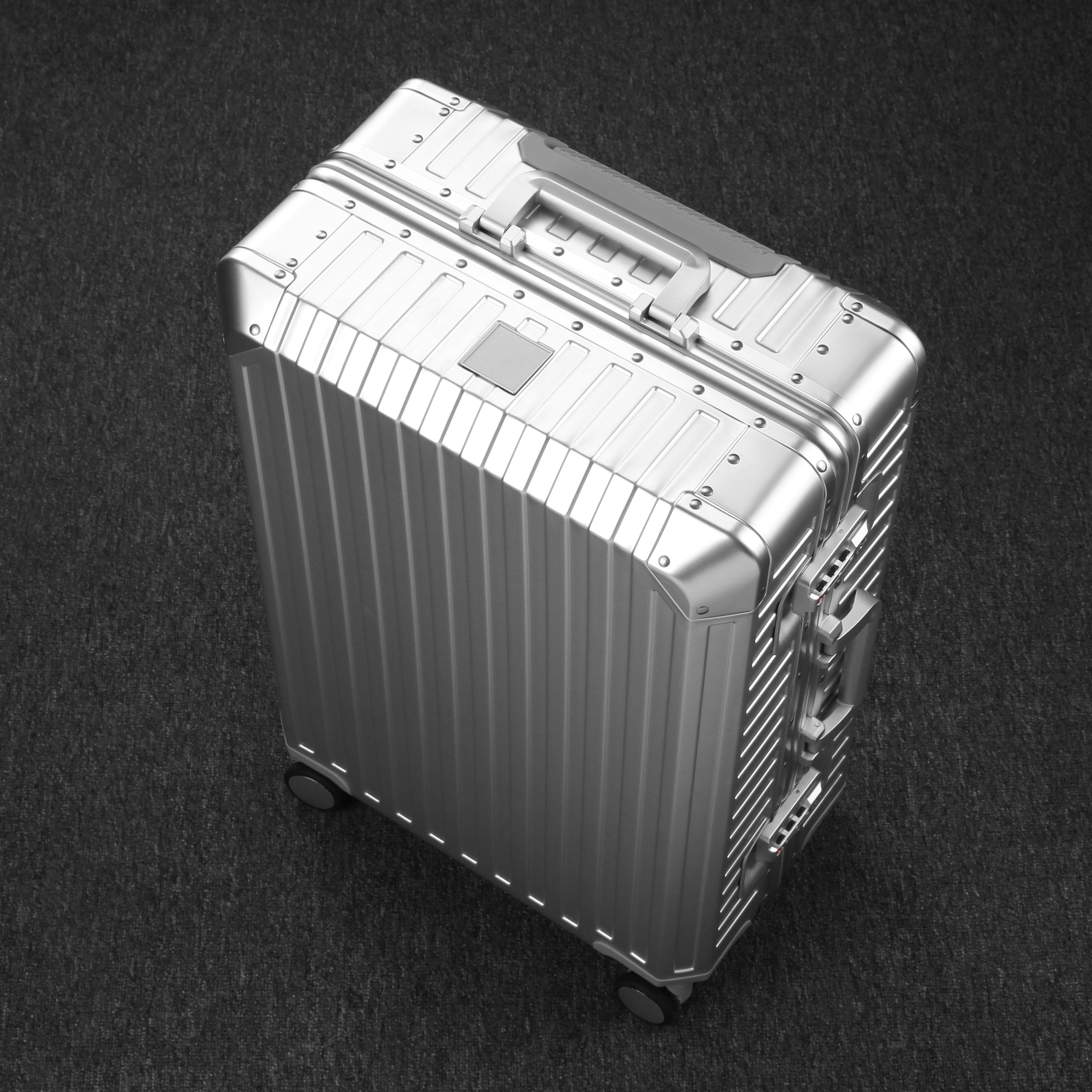 Linea Signature Series Silver