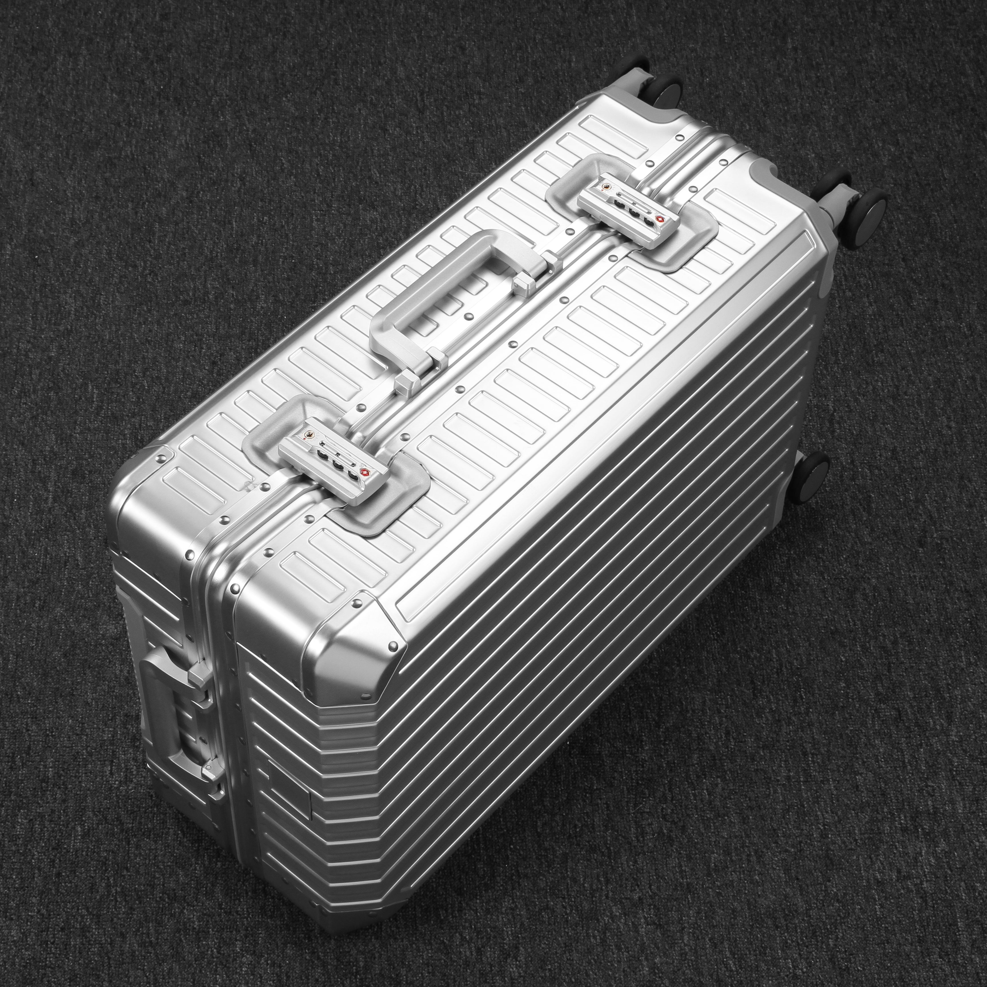 Linea Signature Series Silver