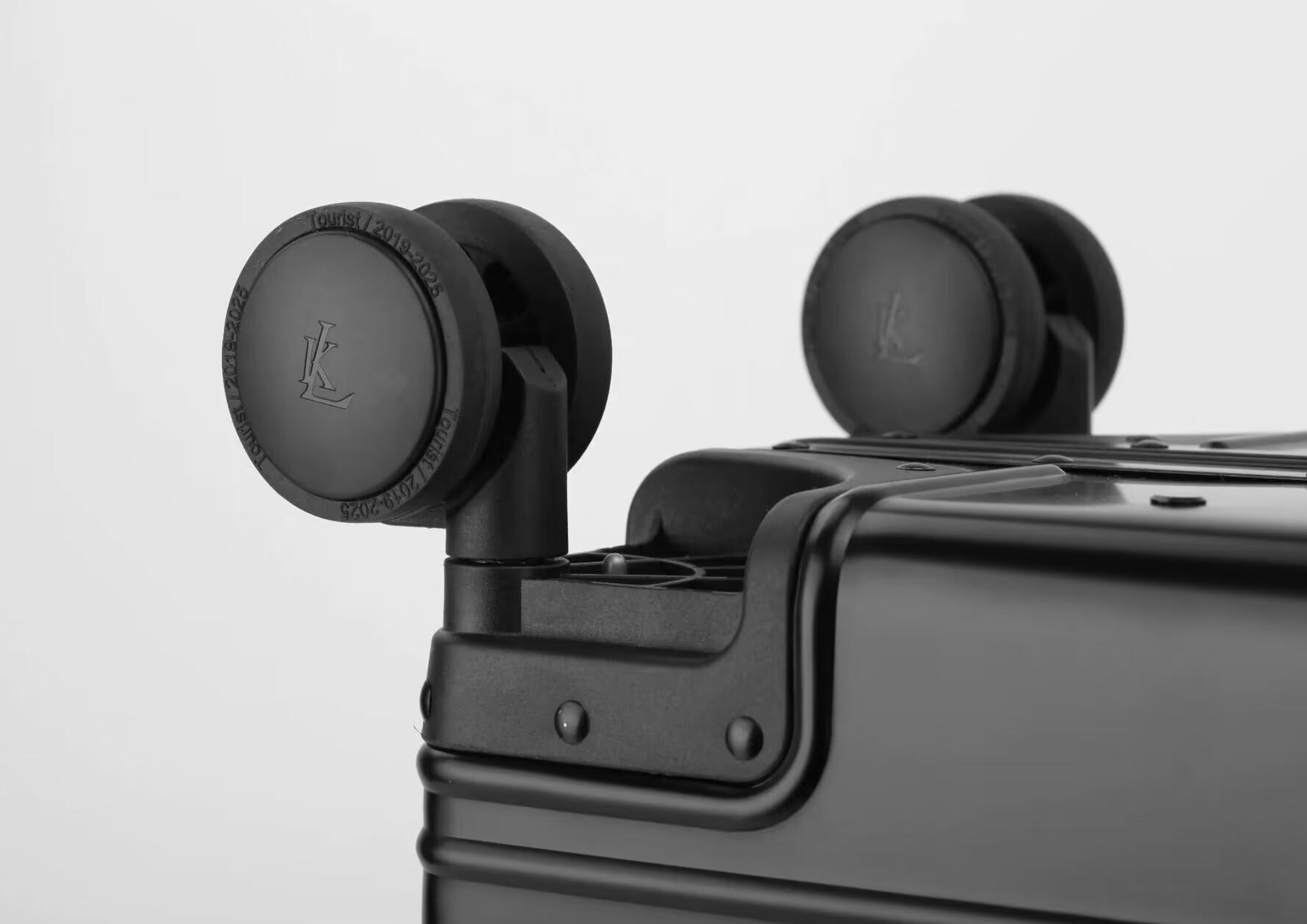 LK Pro Black