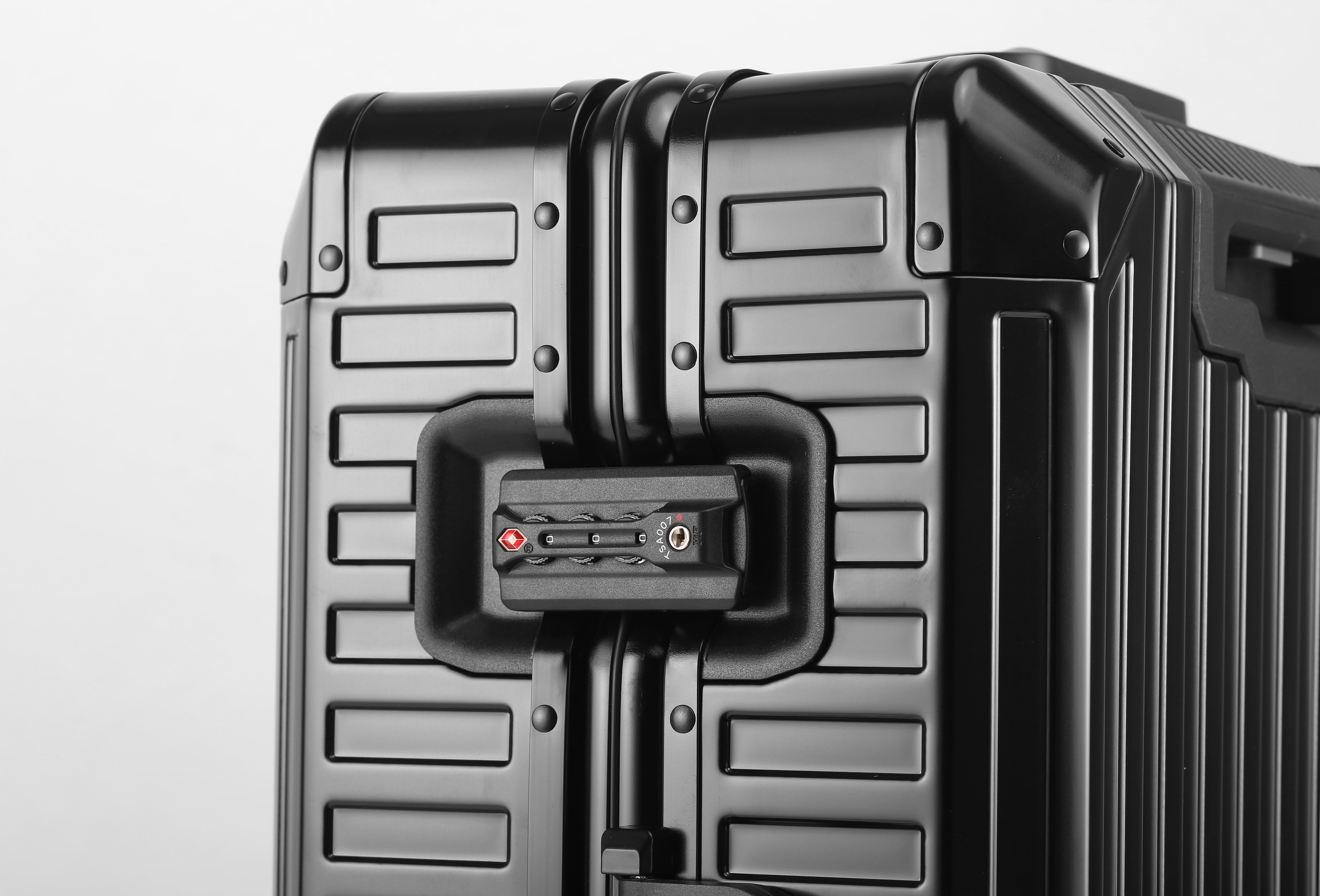 Linea Signature Series Black