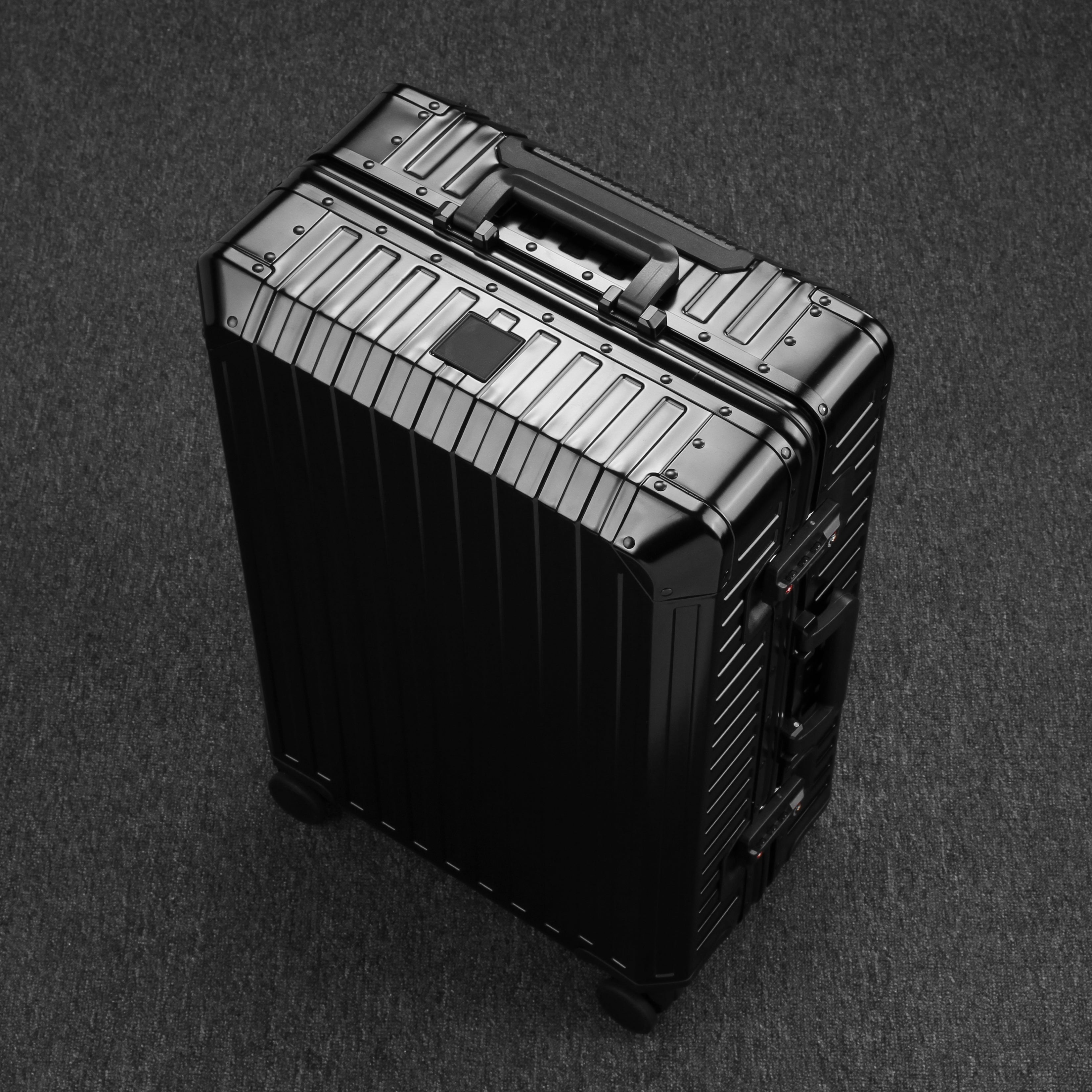 Linea Signature Series Black