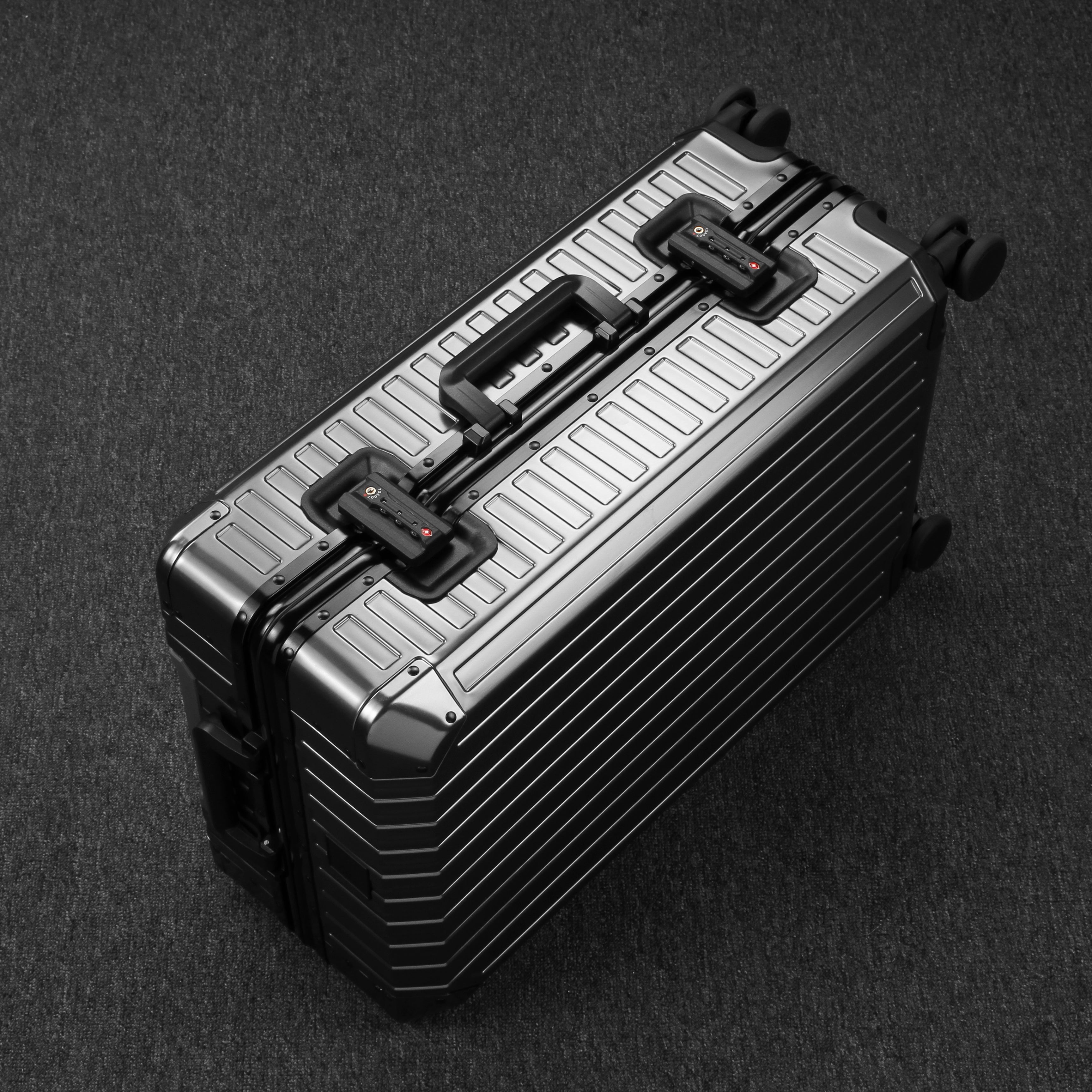 Linea Signature Series Gun Grey